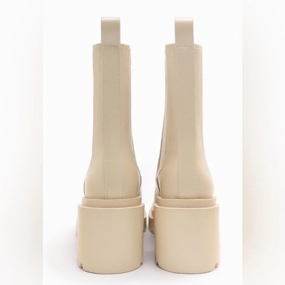 Zara Off White Heeled Boots with Lug Soles - Picture 11 of 11